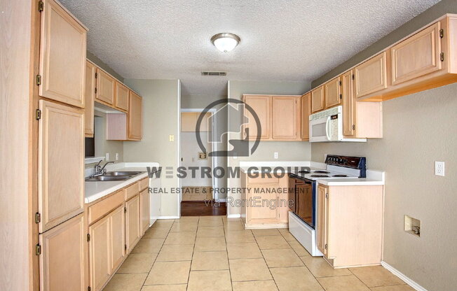 3 beds, 2 baths, 1,448 sqft, $1,895