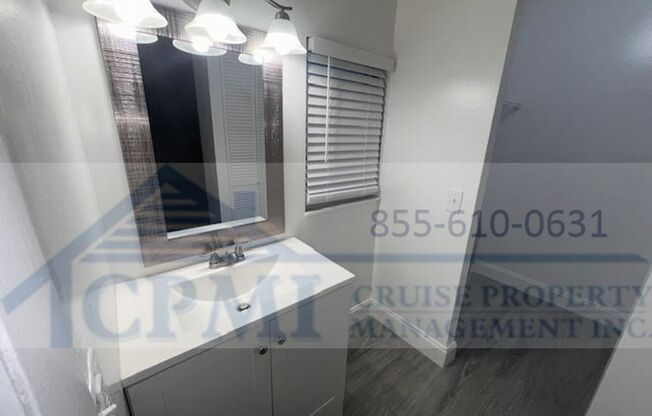 1 bed, 1.5 baths, 900 sqft, $1,825, Unit C3I