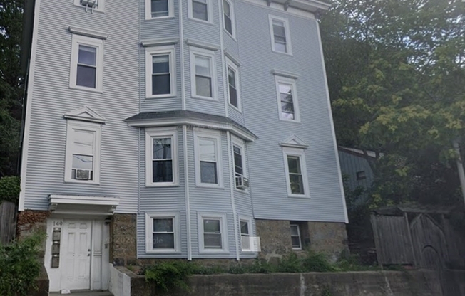 149 FISHER AVE