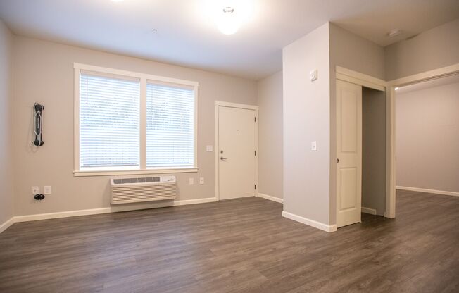 Greenwich 12 Plex