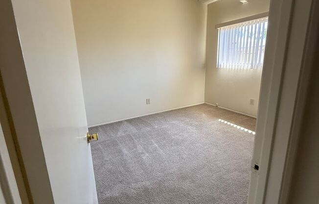 1 bed, 1 bath, 700 sqft, $2,155, Unit 87