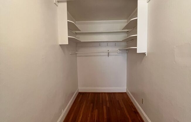 Studio, 1 bath, $1,295, Unit 22