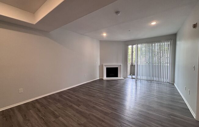 2 beds, 2 baths, 1,200 sqft, $2,698, Unit 208