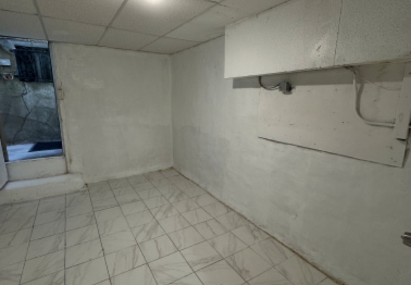 1822 Barnes ave Basement