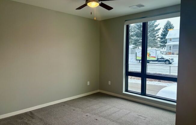 1 bed, 1 bath, 676 sqft, $1,425, Unit 225