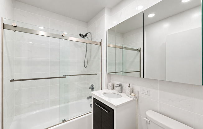 1 bed, 1 bath, 791 sqft, $5,000, Unit 714