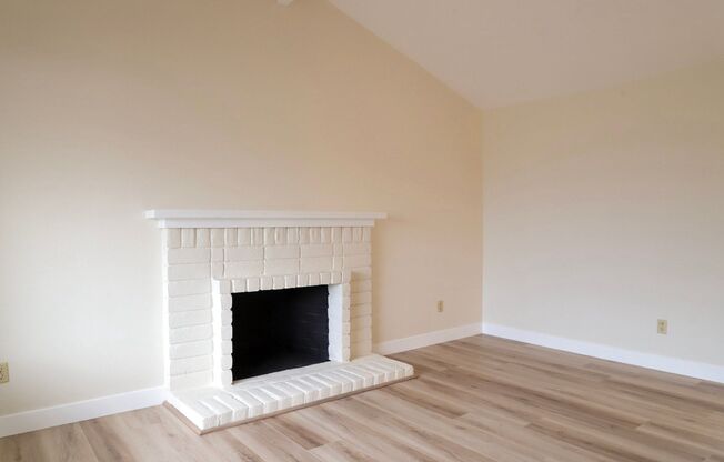 Welcome Home!!! - 3 bedroom 2 bath