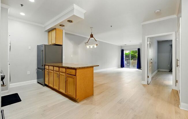 Spacious 1-bedroom, 1-bath condo