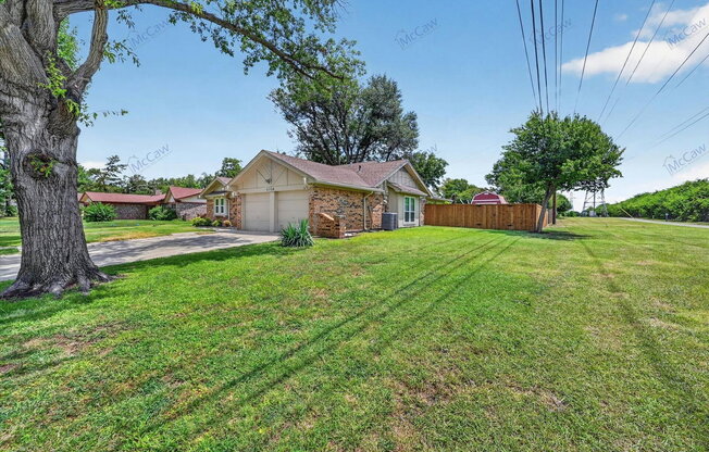 5708 STONE DR