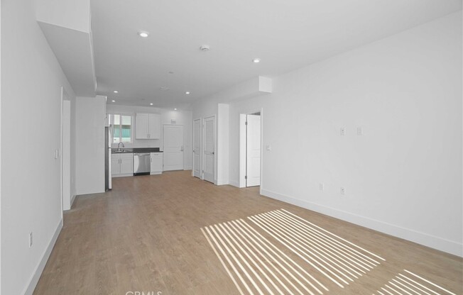 2 beds, 2 baths, 1,267 sqft, $2,665, Unit 410