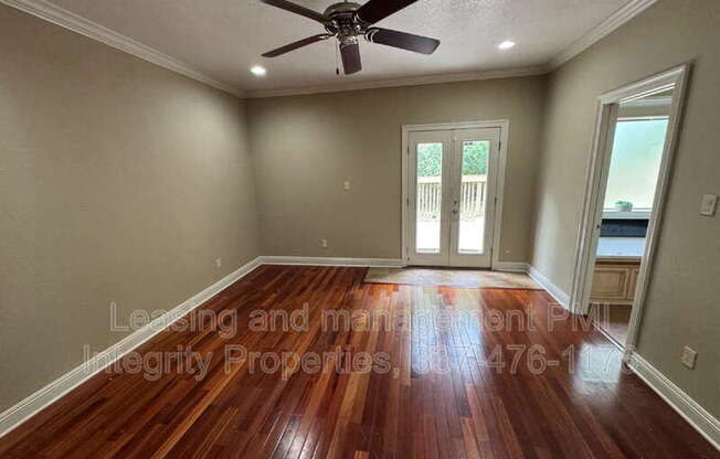 120 AMBIANCE CIR