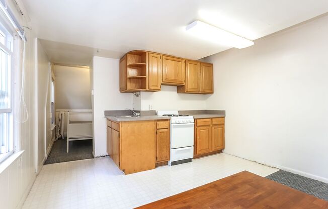 1 bed, 1 bath, 275 sqft, $1,429, Unit 514-9