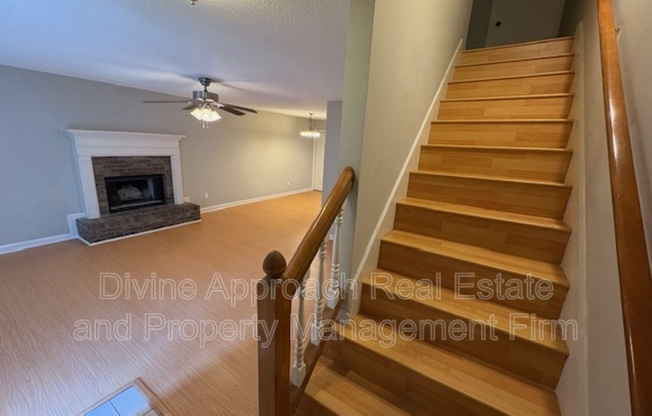 830 JAMESTOWN MNR PARK