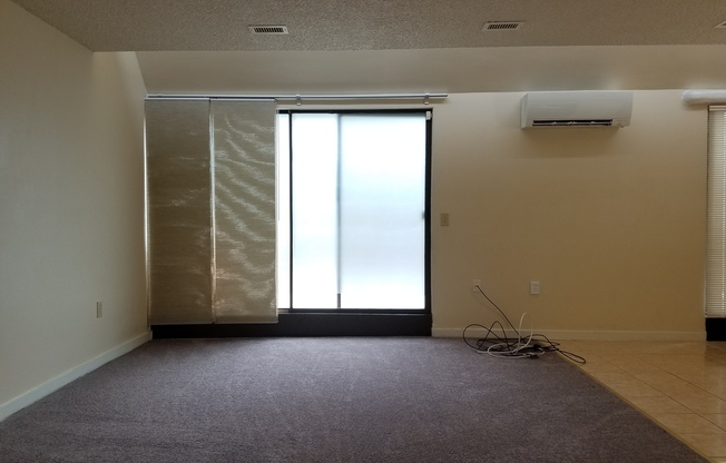 Spacious 2-Bedroom/2 Bath Bi-Level Garden Condo w/ Private Terrace in Coldspring!
