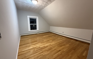 1 bed, 1 bath, 1,000 sqft, $2,000, Unit 3