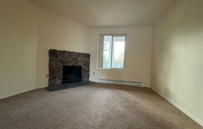 Jamestowne Plaza Apartments