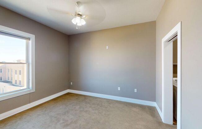 1 bed, 1 bath, 717 sqft, $1,155, Unit 115-118 (The Ruby)