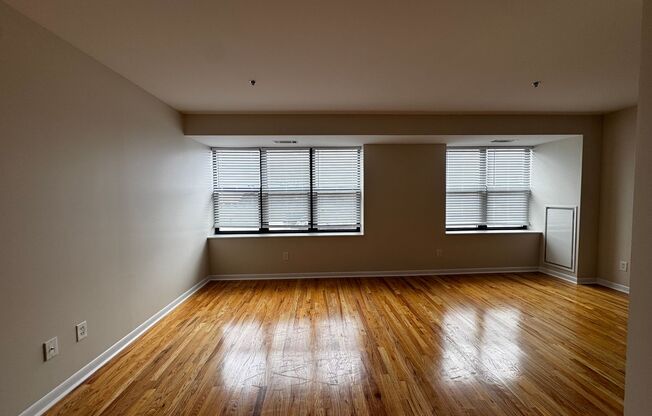 1 bed, 1 bath, $1,750, Unit 1202
