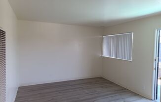 Anita Plaza Apartments