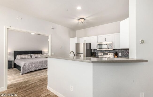 1 bed, 1 bath, $1,595, Unit # 266