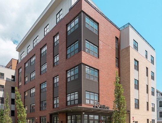 2 beds, 1 bath, 767 sqft, $4,145, Unit 209