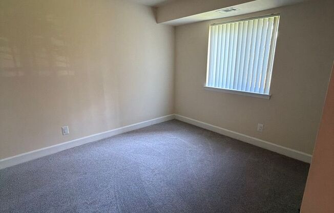 2 beds, 2 baths, 1,000 sqft, $1,950, Unit 14208 #A1