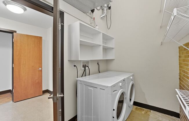 1 bed, 1 bath, 789 sqft, $1,439, Unit 113