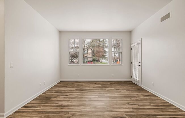 1 bed, 1 bath, 776 sqft, $1,575, Unit 311