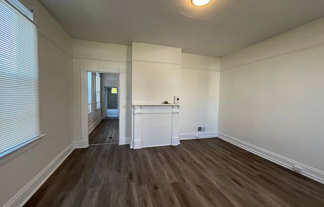 3 beds, 1 bath, $1,200