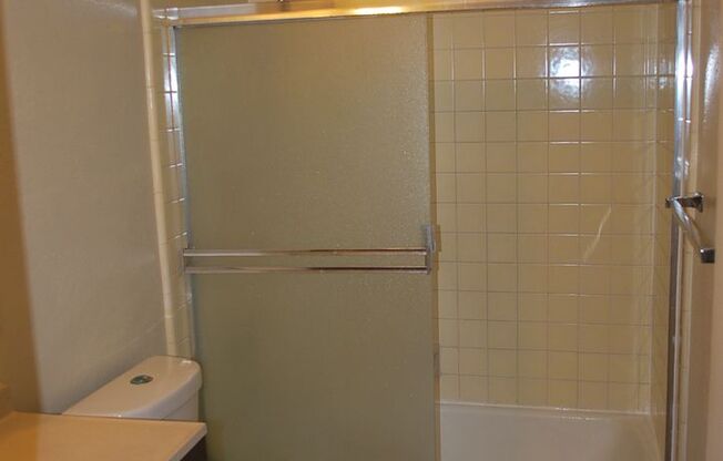 Studio, 1 bath, $1,595, Unit 23