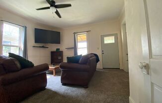 6 beds, 2 baths, $4,200