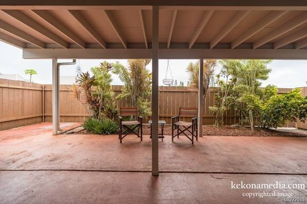 3-bedroom 1.5-bath townhome with 2 parking stalls in Mililani!  Available on Dec 1, 2024