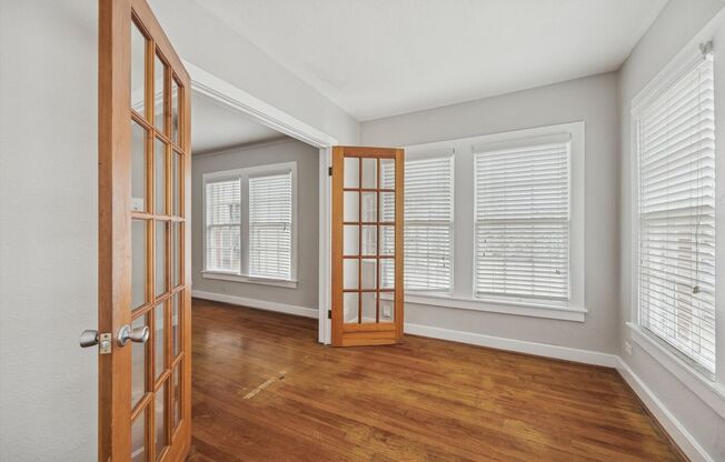 1810/1812 W. Alabama St Apartments