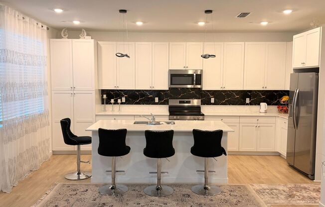 EPIC REA: Stunning Newly Constructed 4 Bed/ 3.5 Bath Home