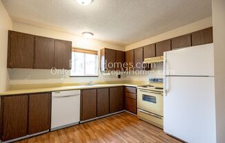 2 beds, 1 bath, $1,399