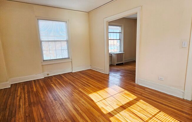 1 bed, 1 bath, 550 sqft, $1,500, Unit 714