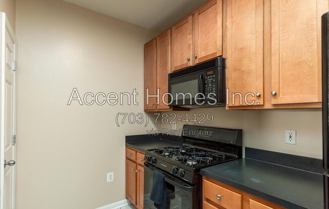 1 bed, 1 bath, 772 sqft, $2,000, Unit 359