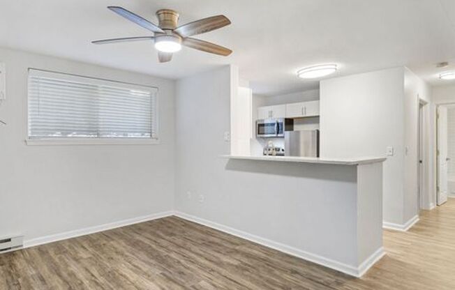 1 bed, 1 bath, $1,299, Unit 2