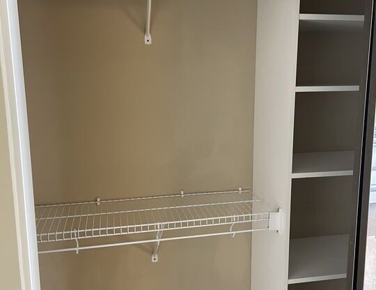 Studio, 1 bath, 377 sqft, $2,550, Unit 544