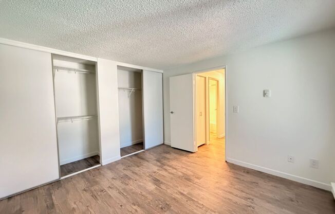 2 beds, 1 bath, 850 sqft, $2,300, Unit 344