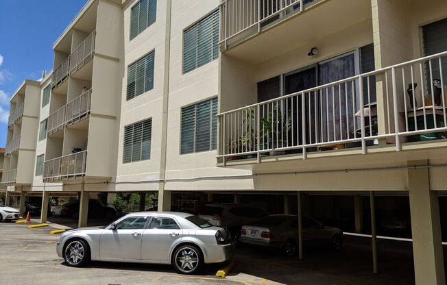 1 bed, 1 bath, 460 sqft, $1,400, Unit 310