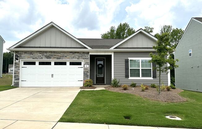 Charming Ranch Home w/Flex Space