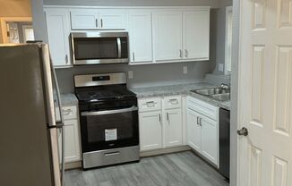 3 beds, 1 bath, $1,325