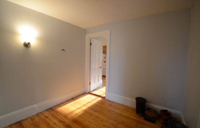 14 E WYOMINGAVE