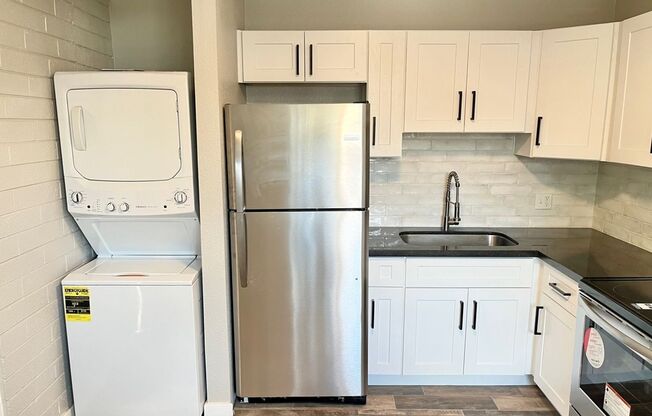 1 bed, 1 bath, 650 sqft, $1,495