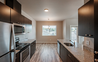 2 beds, 2 baths, 952 sqft, $1,695, Unit 745-304