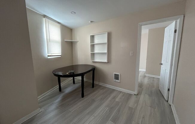 1632 W Passyunk Ave