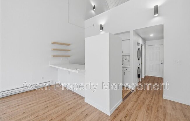 4 TOUCHSTONE DR