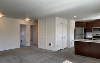 2 beds, 1 bath, 947 sqft, $1,498, Unit 218