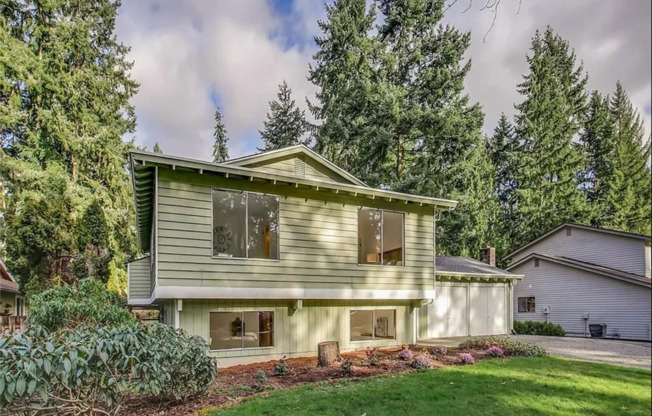 Spacious 5BR Home in Wild Tree – Ideal for Multi-Generational Living!